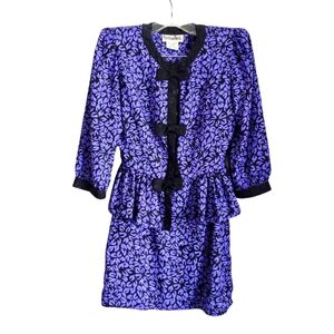 Stunning Vintage Maggy London Purple Black Skirt Set Petite Size‎ 4 Peplum Bows
